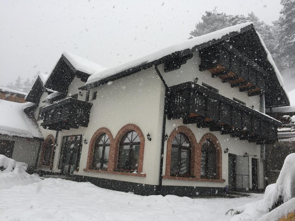 Casa Stefania Hotel Tălmaciu Exterior foto
