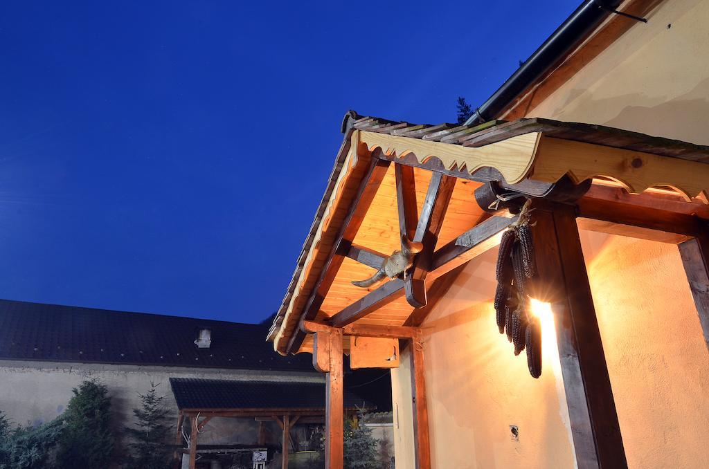 Casa Stefania Hotel Tălmaciu Exterior foto