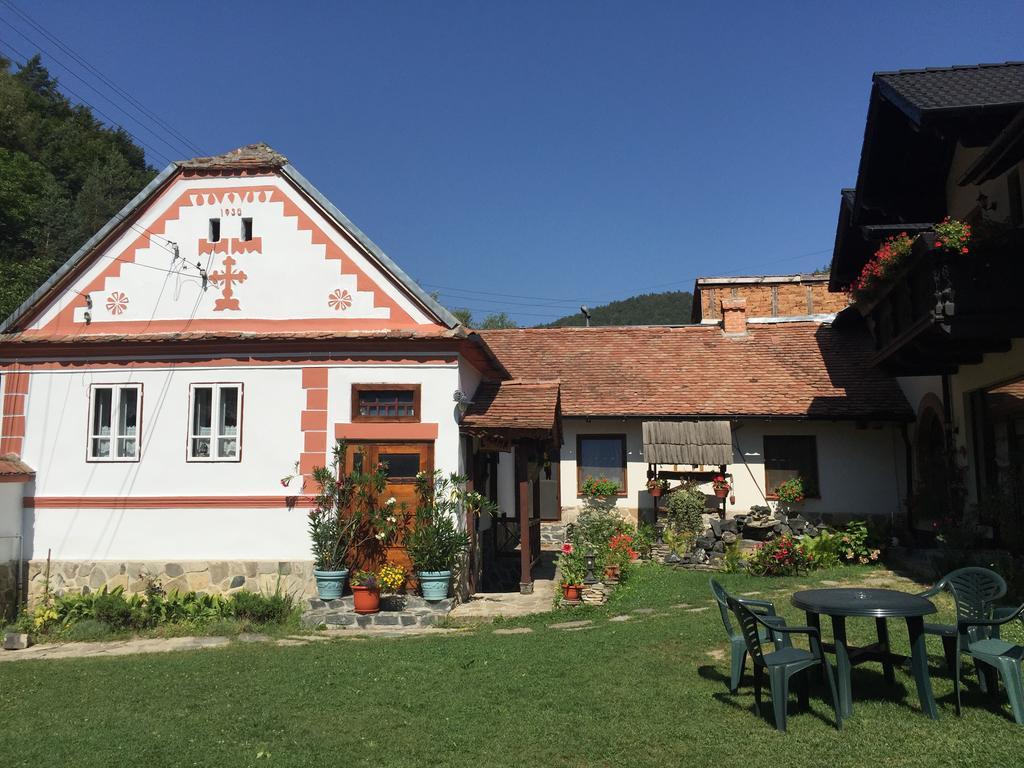 Casa Stefania Hotel Tălmaciu Exterior foto